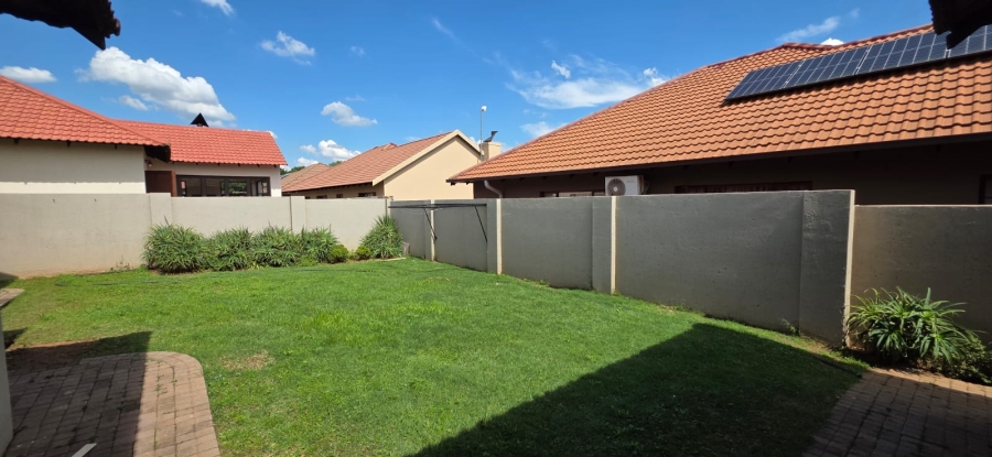 To Let 3 Bedroom Property for Rent in Melodie North West